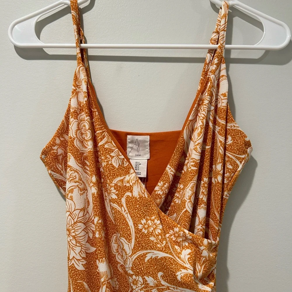 Joie Burnt Orange Floral Dress ruching and V neck Size S - Picture 2 of 5